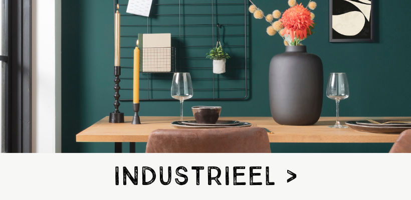 industrieel eetkamer